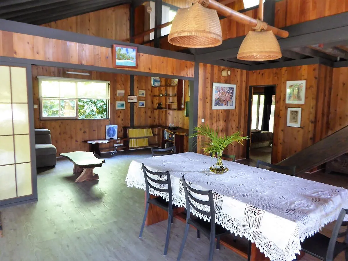 Vakantiehuis Comfortable Maison Papetoai Frans-Polynesië