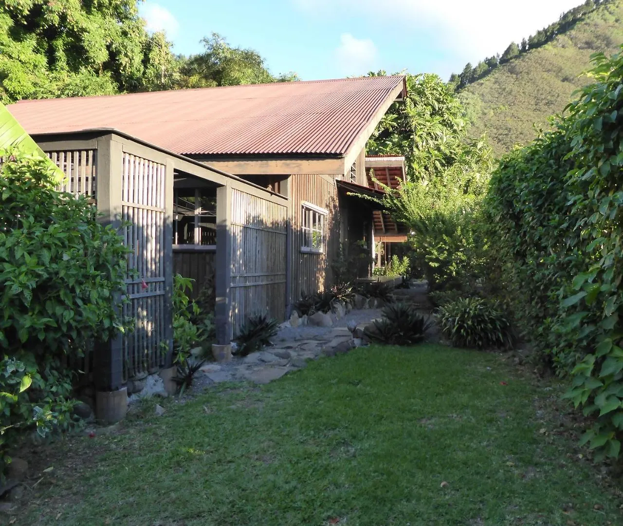 Comfortable Maison Papetoai 0*,